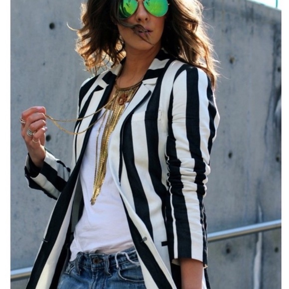 beetlejuice jacket h&m